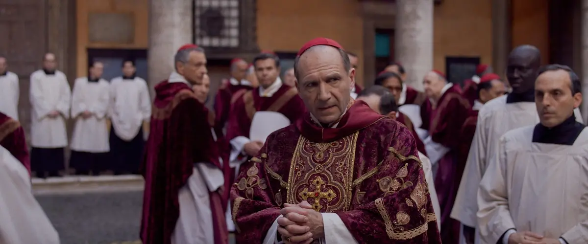 Ralph Fiennes stars as Cardinal Lawrence in director Edward Berger's CONCLAVE, a Focus Features release. Credit: Courtesy of Focus Features. © 2024 All Rights Reserved.