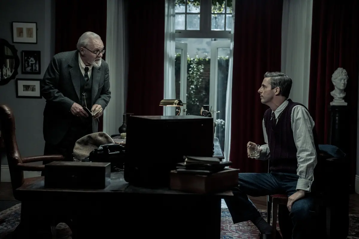 Anthony Hopkins e Matthew Goode in Freud \\u2013 L\\u2019ultima analisi di Matthew Brown