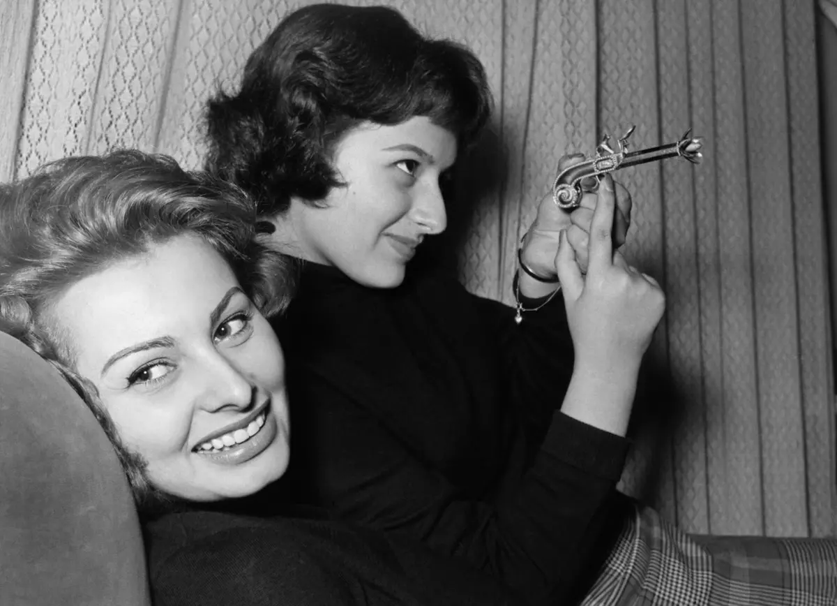 Sophia Loren con la sorella Maria