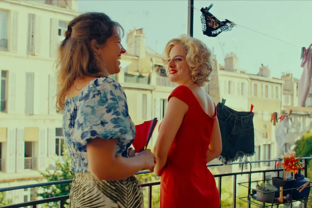 Le donne al balcone - The Balconettes - \\u00A9 2024 NORD-OUEST FILMS - FRANCE 2 CI