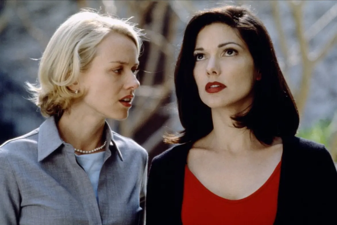 Naomi Watts e Laura Harring in Mulholland Drive