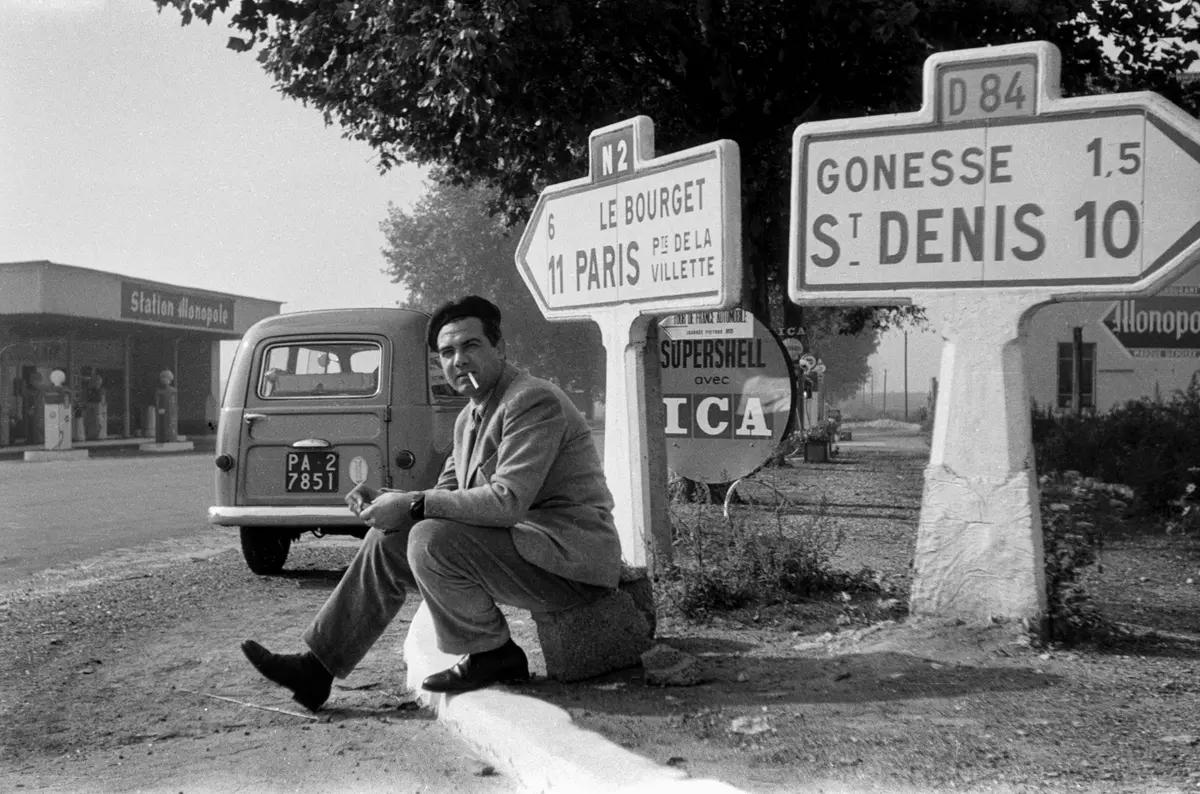 Giuseppe Quatriglio nel 1954. Il cassetto segreto di Costanza Quatriglio © Fondo Giuseppe Quatriglio