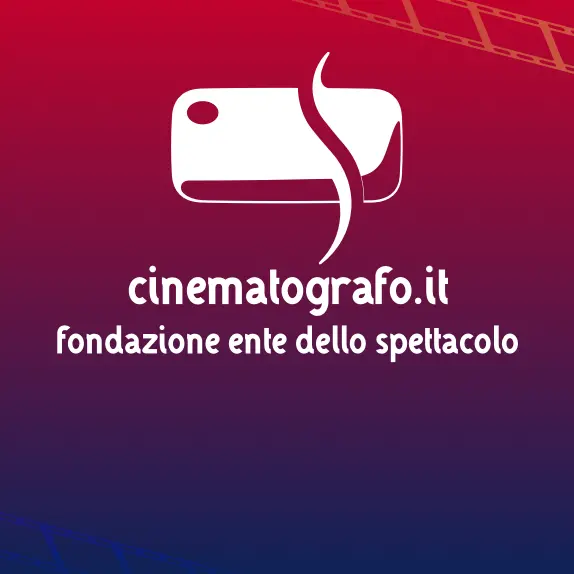 Calcutta - Tutti in piedi', arriva al cinema il concerto a Verona