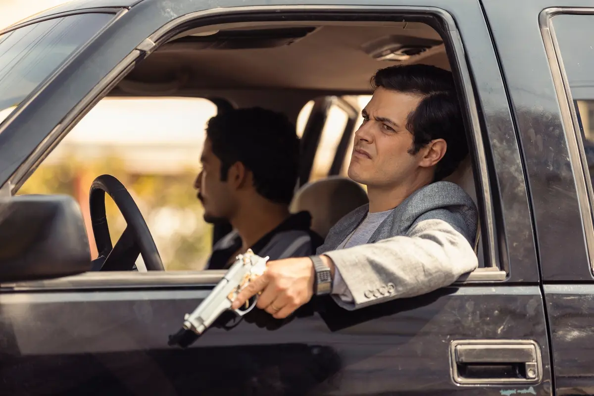 Narcos Mexico. (L to R) Bobby Soto as David Barron, Alfonso Dosal as Benjamin Arellano Felix in episode 305 of Narcos Mexico. Cr. Juan Rosas/Netflix © 2021